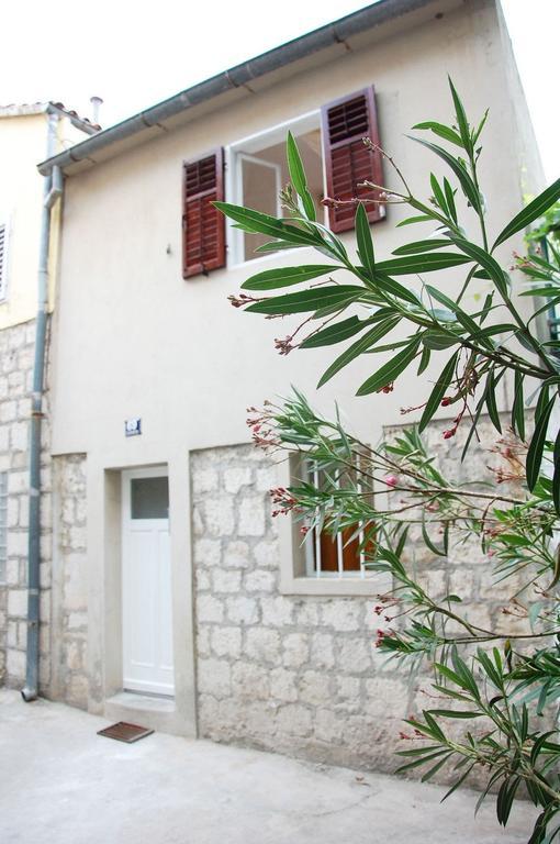 Charming Old Stone House Apartment Split Ngoại thất bức ảnh